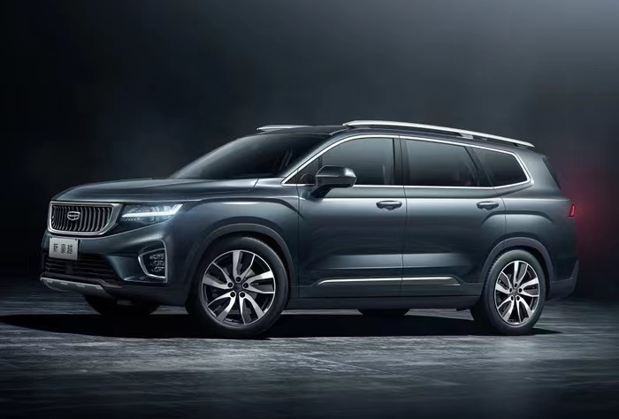 顶配14万元不到买7座中型SUV，吉利豪越开启预售