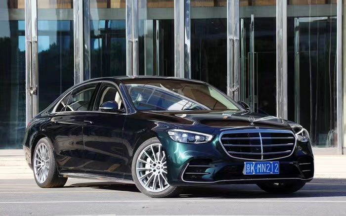 奔驰S500L（W223）首试：站在时代大潮前的天之骄子