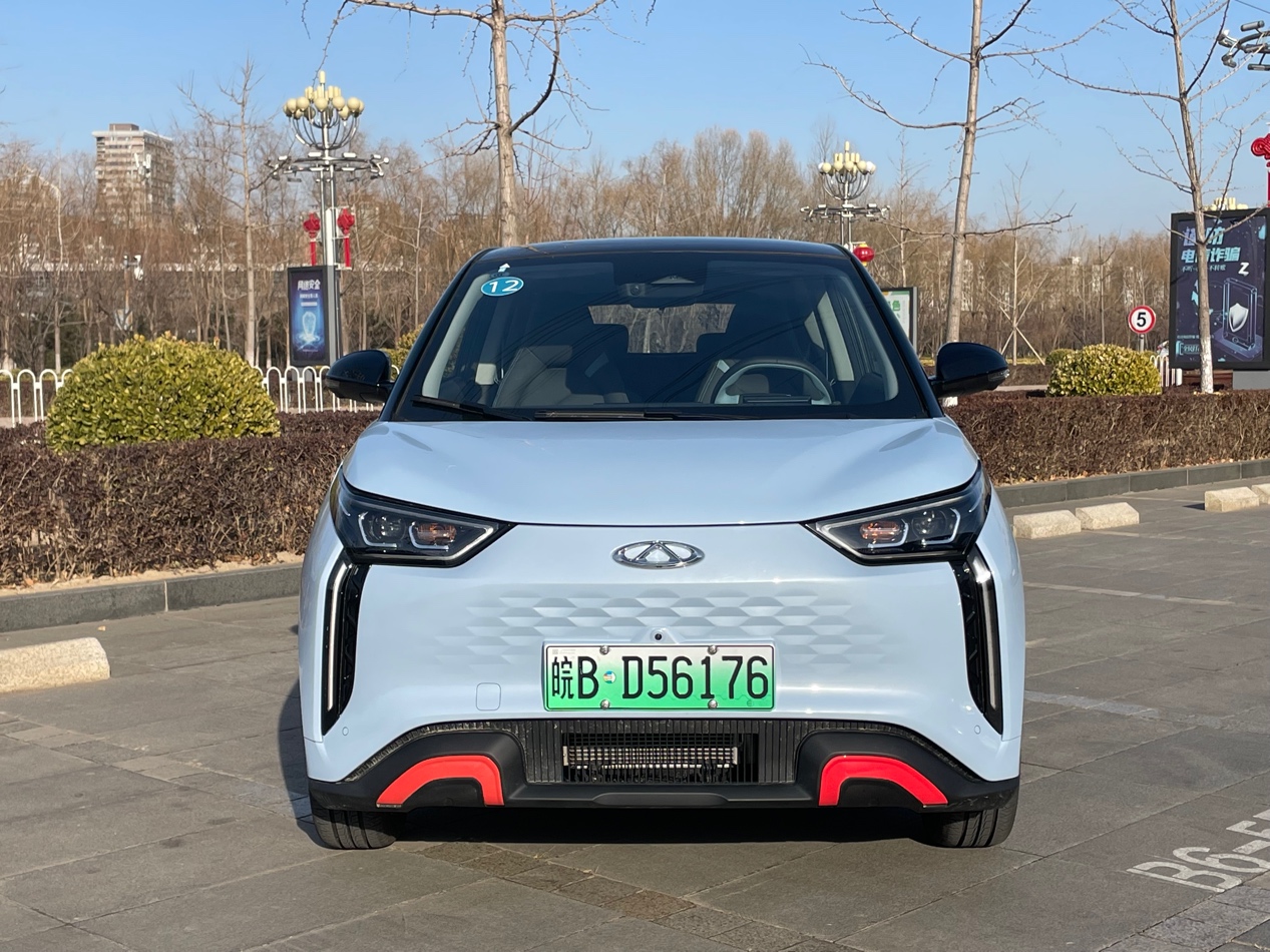 售价8.99万-11.29万的智能机甲小怪兽奇瑞无界Pro